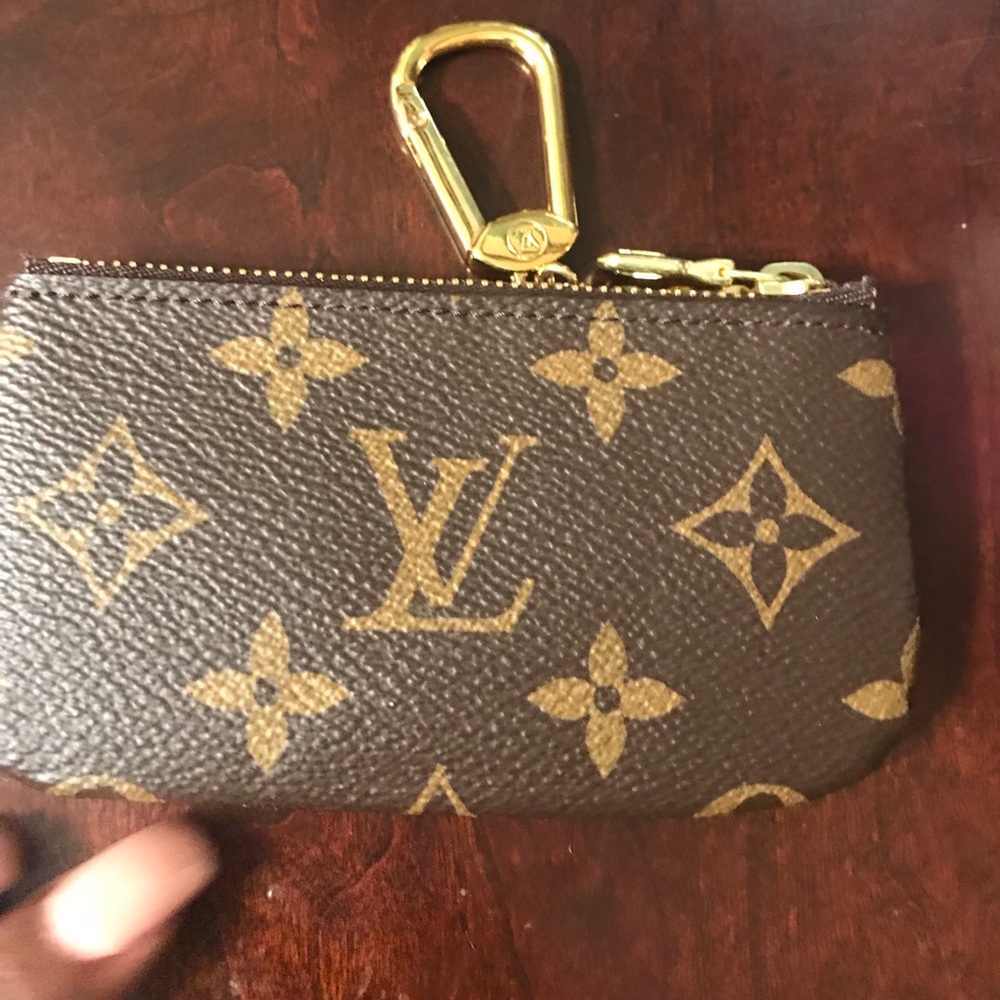 💯Authentic‼️Louis Vuitton Monogram Cles pouch